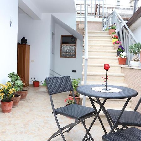 Downtown Apartment 2 Berat Exteriér fotografie